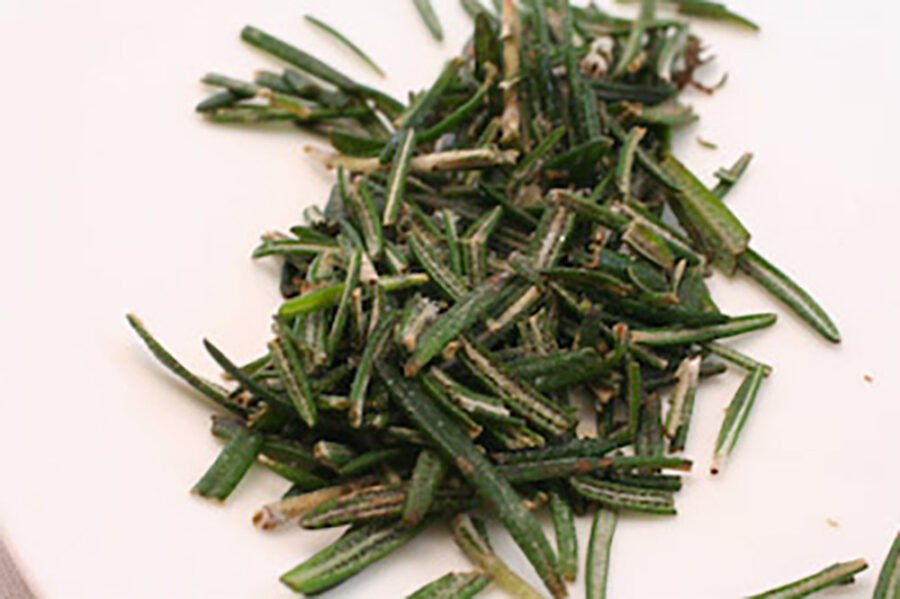 Ruzmarin. Izvor slike: Kalynskitched